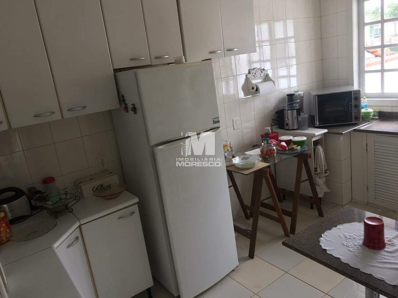 Casa à venda no bairro Centro: 